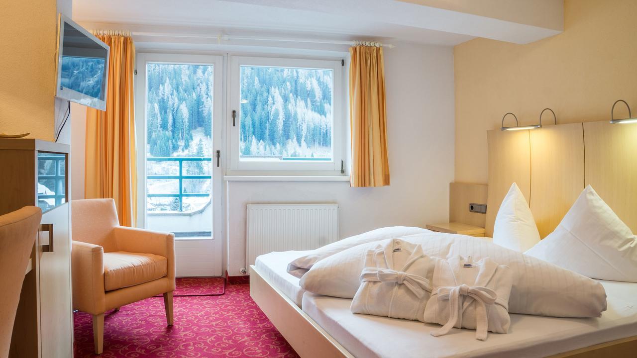 Haus Battisti Hotel Sankt Anton am Arlberg Exterior photo